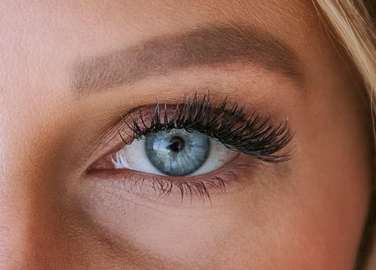 What Are the Best Eyelash Extension Styles for Different Eye Shapes? - Minkys